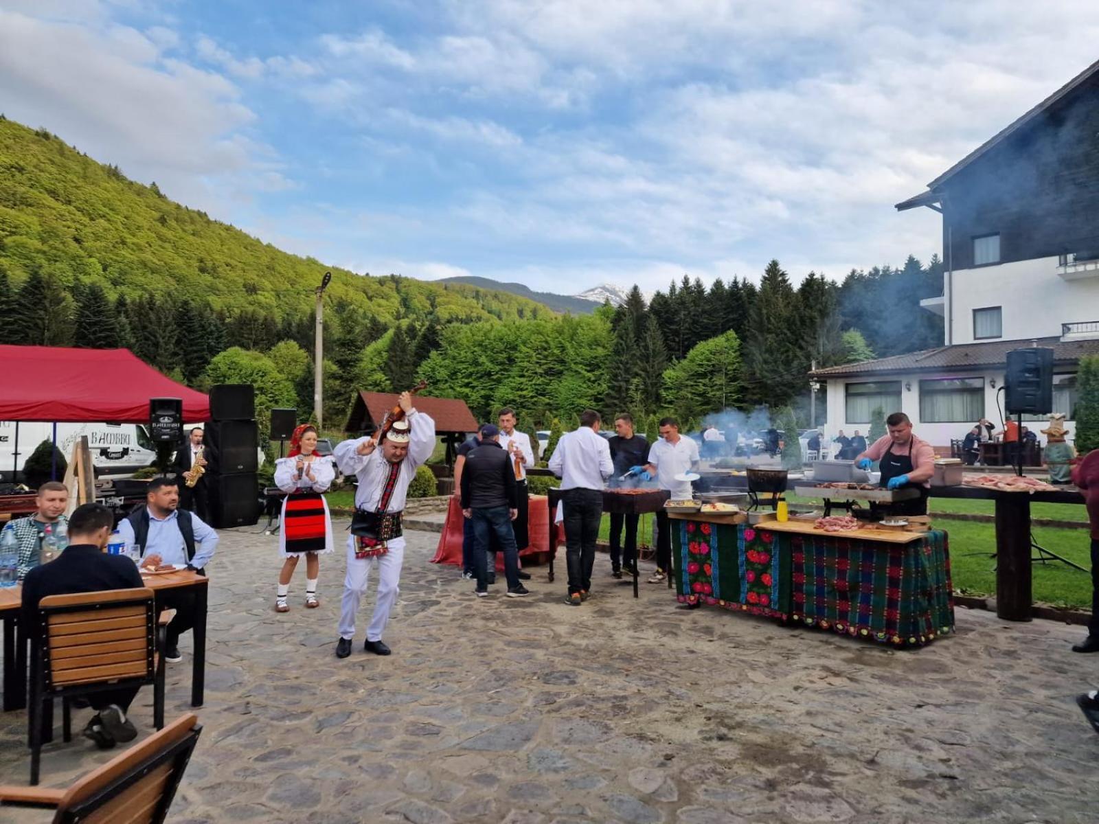 Hotel Miruna Sîmbăta de Sus Kültér fotó
