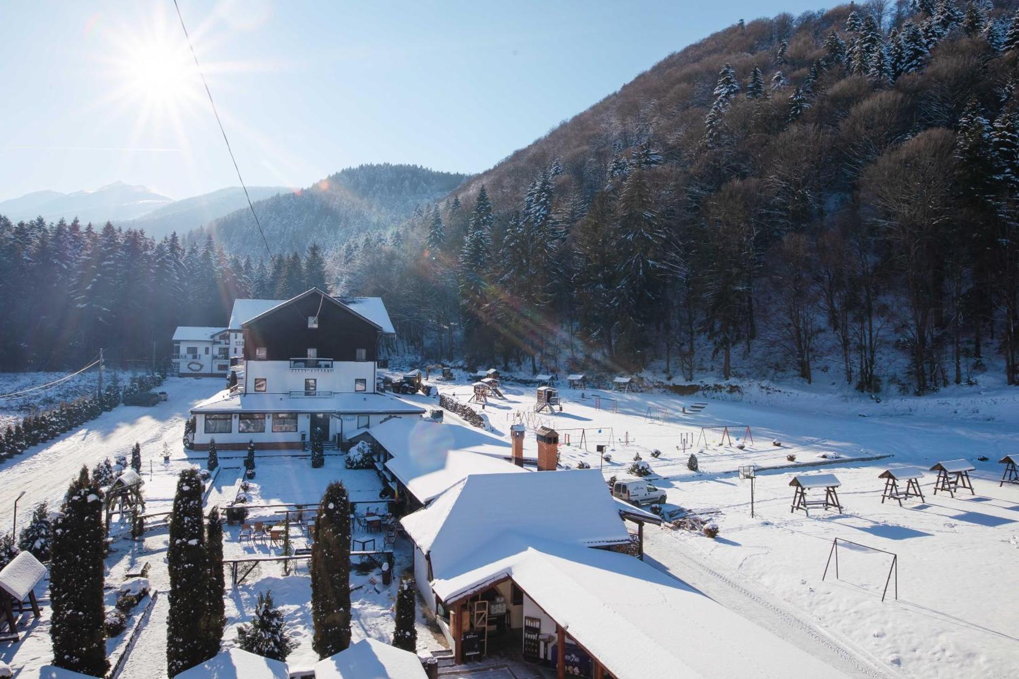 Hotel Miruna Sîmbăta de Sus Kültér fotó