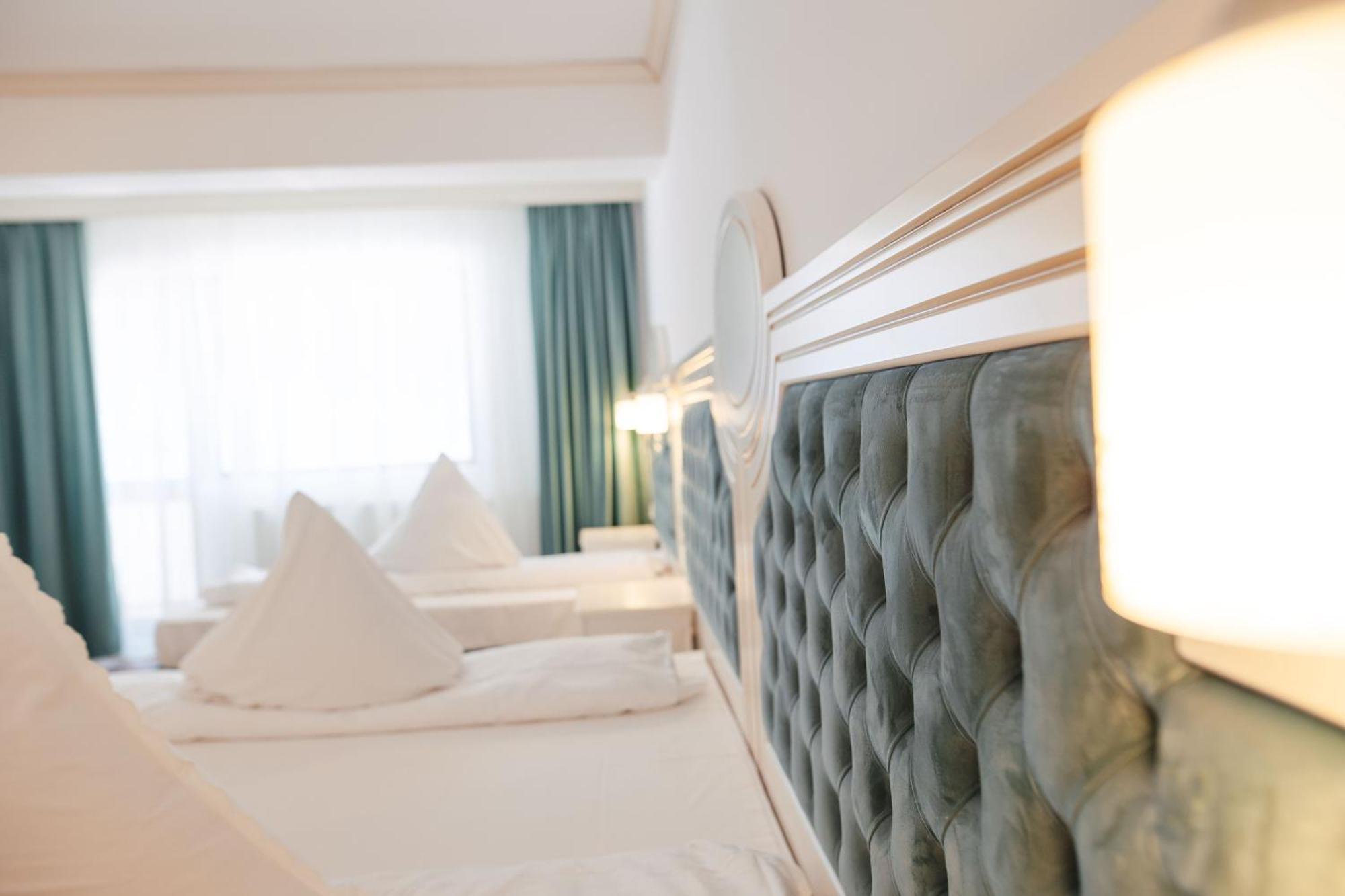 Hotel Miruna Sîmbăta de Sus Kültér fotó