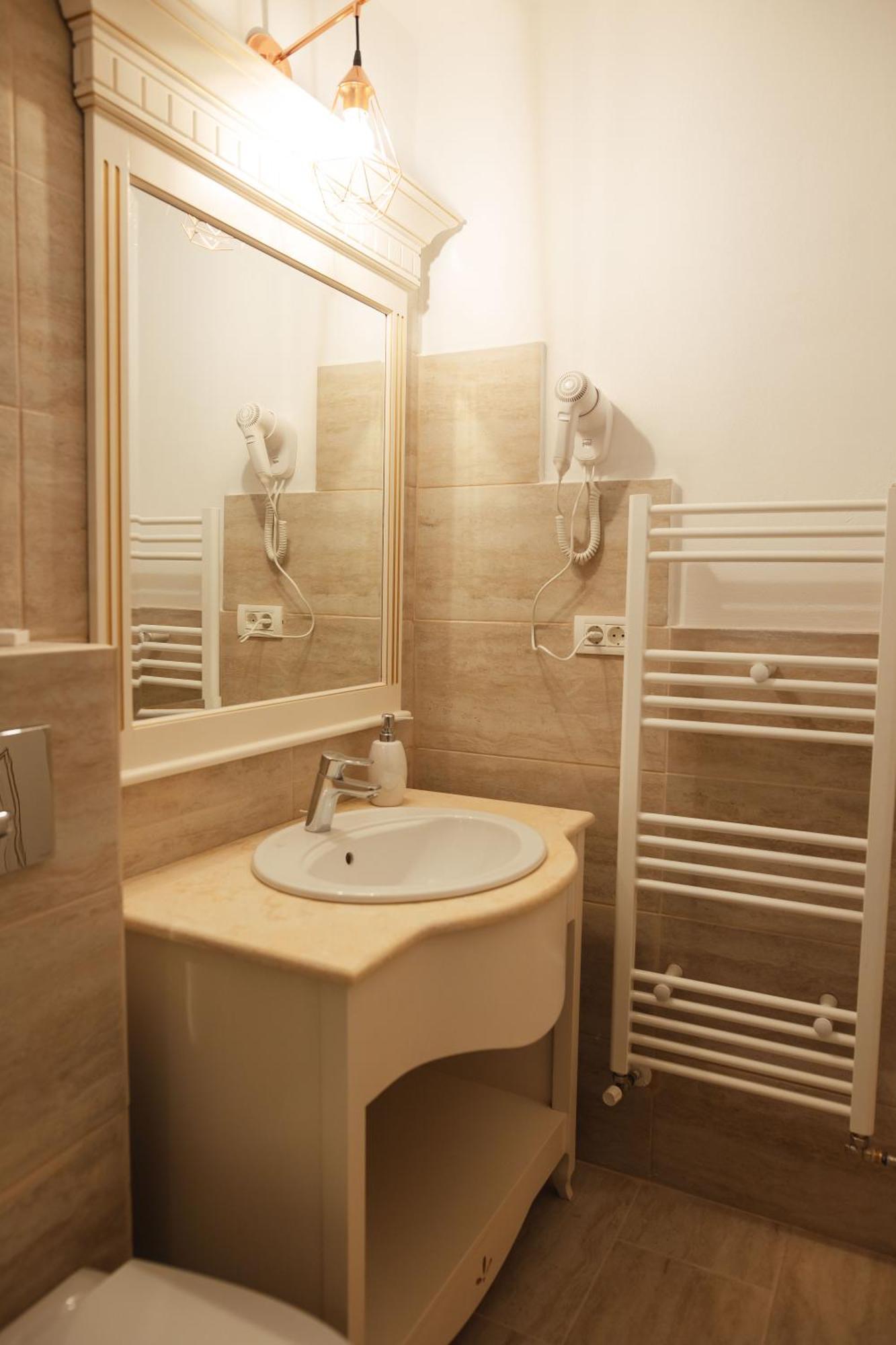 Hotel Miruna Sîmbăta de Sus Kültér fotó